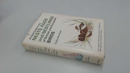 Field Guide to Nests, Eggs, Nestlings of British and European Birds 1975 9780002192491 Front Cover