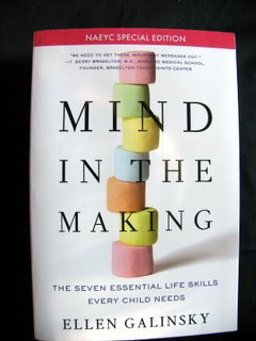 Mind in the Making The Seven Essential Life Skills Every Child Needs  9780062041296 Front Cover