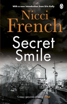 Secret Smile  9780141034171 Front Cover