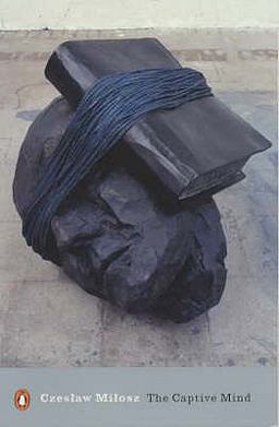 The Captive Mind (Penguin Modern Classics)  9780141186764 Front Cover