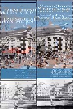 Walking Tours of Boston's Made Land  9780262693394 Front Cover