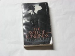 Well of Loneliness  9780380542475 Front Cover