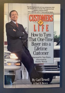 Customer for Life  9780385415033 Front Cover