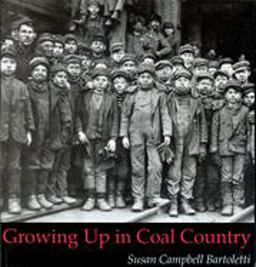 Growing up in Coal Country  9780395979143 Front Cover