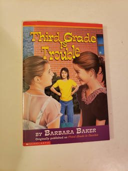 Third Grade Is Trouble  9780439201346 Front Cover