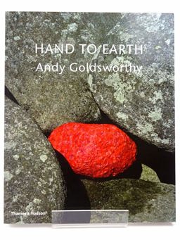 Hand to Earth  9780500284971 Front Cover
