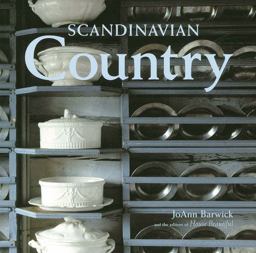 Scandinavian Country  9780500286159 Front Cover