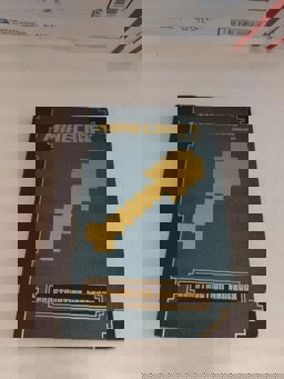 Minecraft Construction Handbook 1st 9780545776103 Front Cover