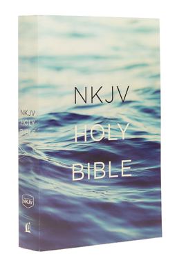 NKJV Value Outreach Bible [Blue]  9780718097295 Front Cover