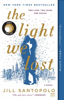 Light We Lost: Reese's Book Club  9780735212763 Front Cover