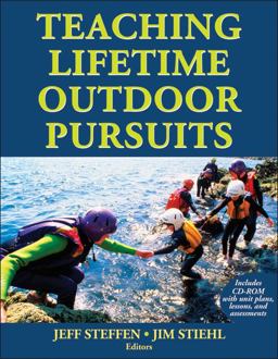 Teaching Lifetime Outdoor Pursuits  9780736079990 Front Cover