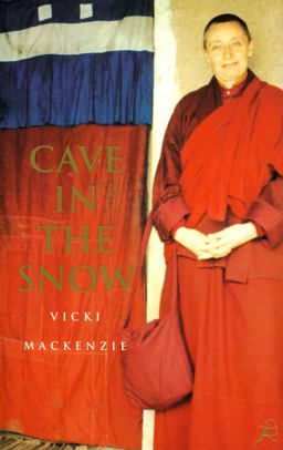 Cave in the Snow  9780747543893 Front Cover