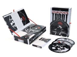 Gorgon's Tarot  9780764345906 Front Cover