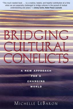 Bridging Cultural Conflicts A New Approach for a Changing World  9780787964313 Front Cover