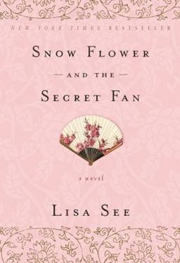 Snow Flower and the Secret Fan  9780812980356 Front Cover