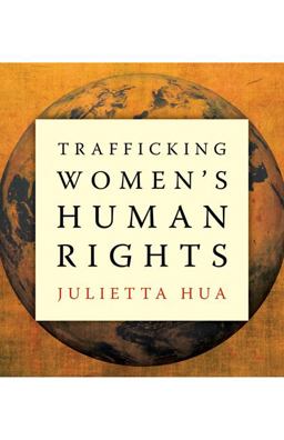 Trafficking Women's Human Rights  9780816675616 Front Cover