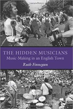Hidden Musicians Music-Making in an English Town  9780819568533 Front Cover
