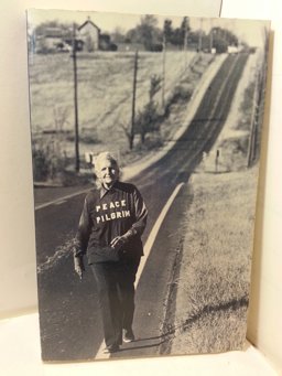 Peace Pilgrim Her Life and Work in Her Own Words  9780943734019 Front Cover