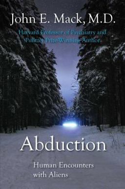 Abduction: Human Encounters with Aliens  9781416575801 Front Cover