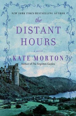 Distant Hours  9781439152782 Front Cover