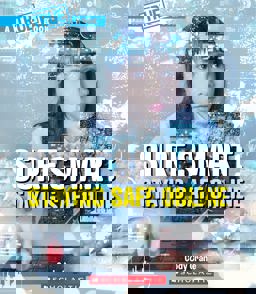 Surf Smart: Staying Safe Online (a True Book: Our Digital World)