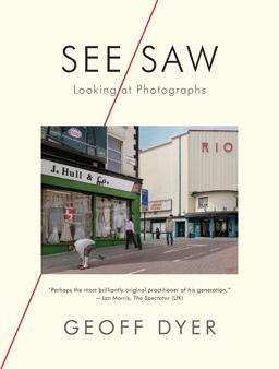 See/Saw Looking at Photographs  9781644450444 Front Cover