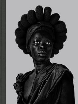 Zanele Muholi: Somnyama Ngonyama, Hail the Dark Lioness (signed Edition) 2018 9781683952039 Front Cover