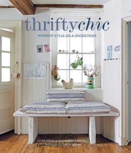 Thrifty Chic Interior Style on a Shoestring  9781782494973 Front Cover