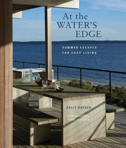 At the Water's Edge Summer Escapes for Easy Living  9781849753586 Front Cover