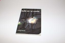 ROBO EN LA NOCHE 1st 9781934958575 Front Cover