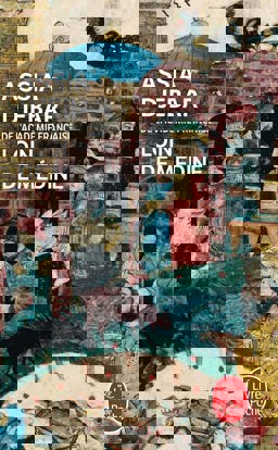 Loin de Medine  9782253136729 Front Cover