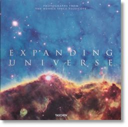 Expanding Universe. Photographs from the Hubble Space Telescope  9783836549226 Front Cover