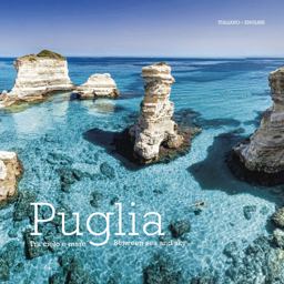 Puglia: Between Land and Sea  9788895218205 Front Cover