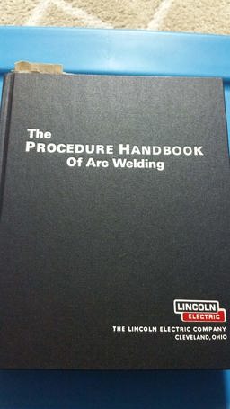 Procedure Handbook of Arc Welding 13th 9789994925827 Front Cover